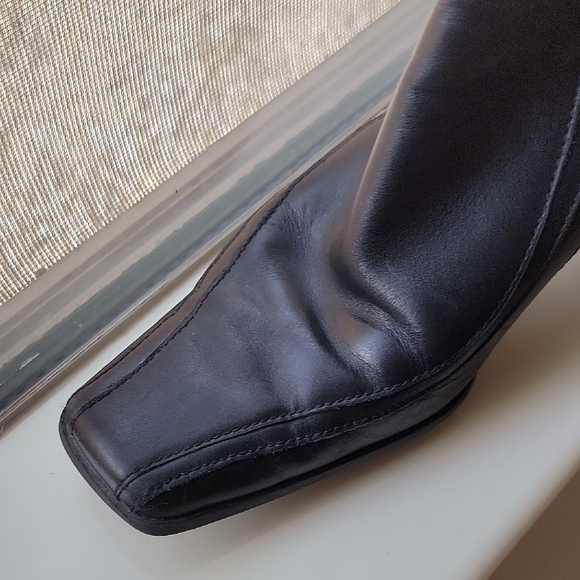 Etienne Aigner Black Heeled Boots - Picture 6 of 11